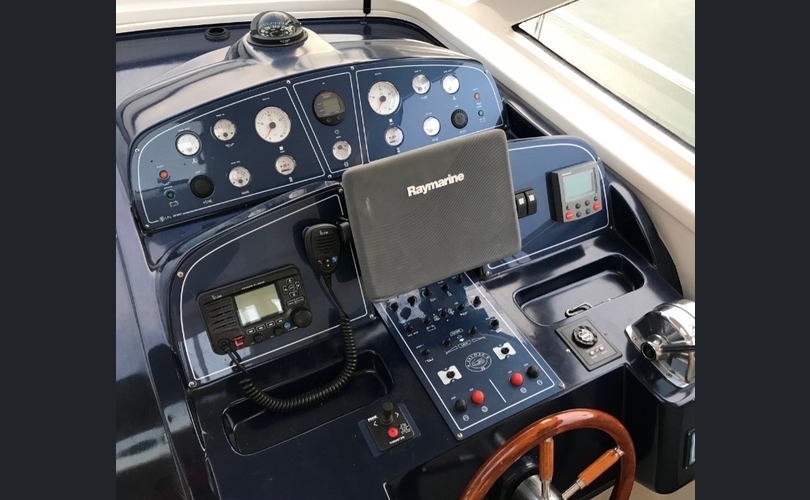 Cayman 38 WA Walkaround-kuva-11